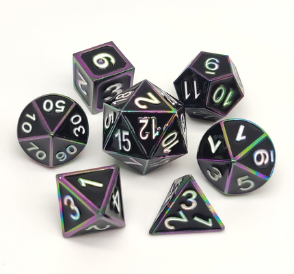 La mano ha lucidato il bene durevole stabilito dei dadi neri di RPG per Shadowrun e l'esploratore