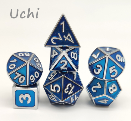 Insieme lucidato Polyhedral dei dadi di RPG multifunzionale per la raccolta