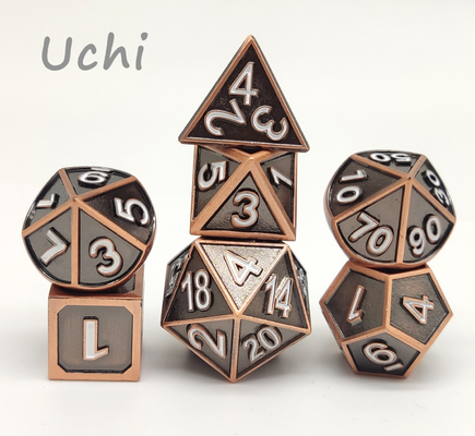 Il mini RPG non tossico taglia rispettoso dell'ambiente a cubetti per gioco da tavolo