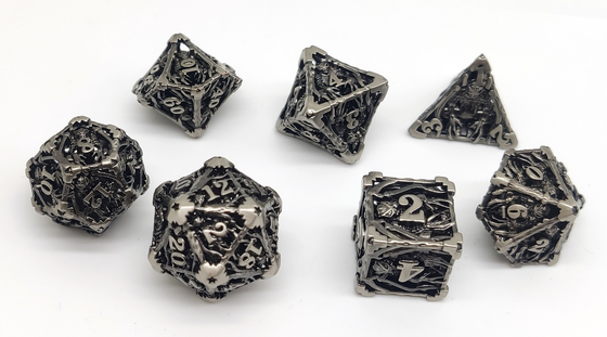 Il metallo che fatto a mano il mini RPG taglia un oro a cubetti stabilito di 7 pezzi ha placcato di superficie