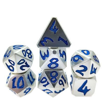 Glow In The Dark Dadi intagliati a mano Set di dadi poliedrici a macinatura manuale Silver Blue