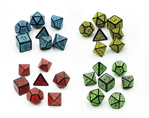 Moderno gioco RPG a dadi Set di 20 mm Sfondo nero Modello colore