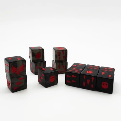 Superficie liscia Resina cristallina poliedrica gioco di dadi set gioco acrilico personalizzato