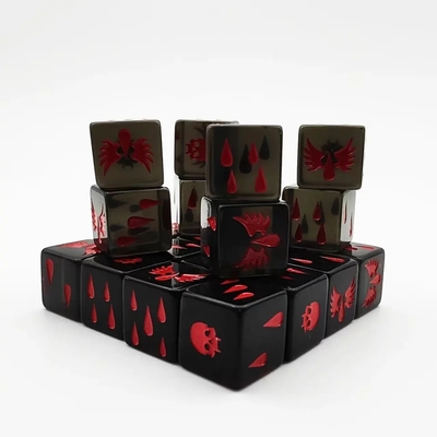 Superficie liscia Resina cristallina poliedrica gioco di dadi set gioco acrilico personalizzato