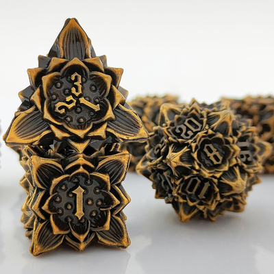 Lotus Metal Dice Set DND Dungeons And Dragons TRPG Poliedrico COC D6 Gioco da tavolo