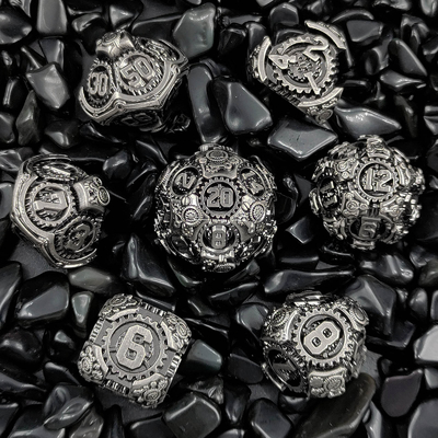 Metal Gear Dice Set DND Dungeons And Dragons TRPG Tavola D6 a dadi poliedrici