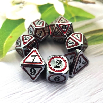 Antico set di dadi in bronzo in metallo in quinta persona colore di gioco dadi in lega di terra