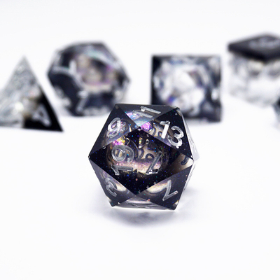 Set di dadi digitali in resina verde multi-facettato di giochi per tablet #rpg#dnd#coc
