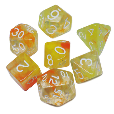Due filamenti di fumo aggiungono insieme Resina RPG Dati Set di giochi da scrivania Dati