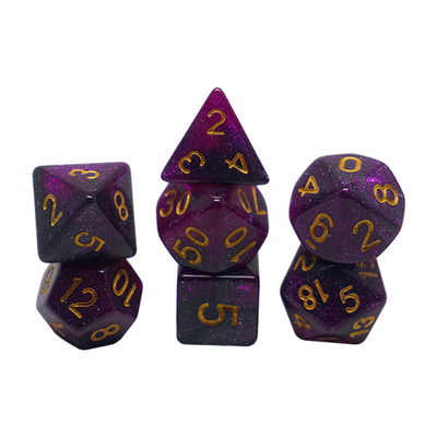 Rosso, viola e nero, tre colori di resina, una suite di dadi drago e dungeon.