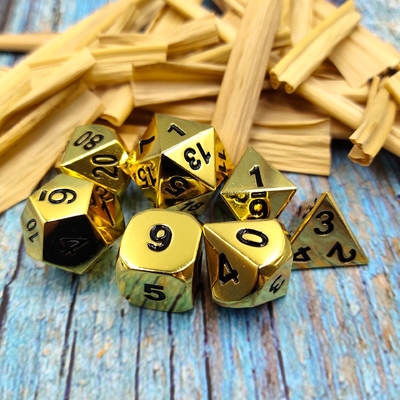Champagne Colore Oro Metallo Dici poliedrici Set di dadi per gioco da scrivania