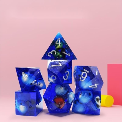 Blue Crystal Skull Resin Boarding Dice Set Dragone e Dungeon