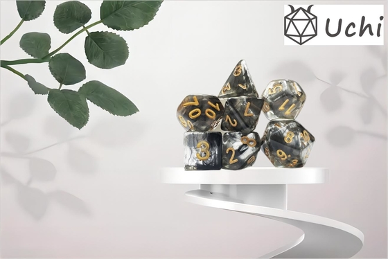 Cristale di fumo nero Resina a bordo dadi Set di dadi