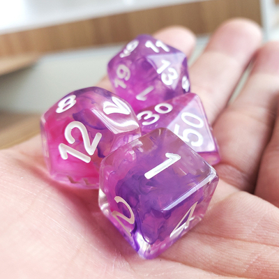 Colore rosa viola cielo stellato Resina Boarding Dice Set dnd dadi