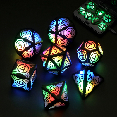 Plastico LED Dici luminosi Ricaricabile Calcio Gioco da tavolo Dici multi facce Set