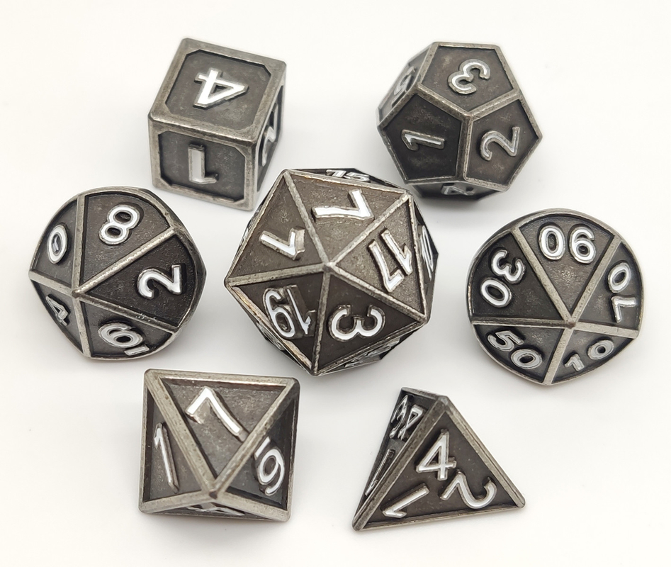 Il mini RPG di rivestimento regolare taglia i materiali a cubetti pratici multicolori del metallo della resina