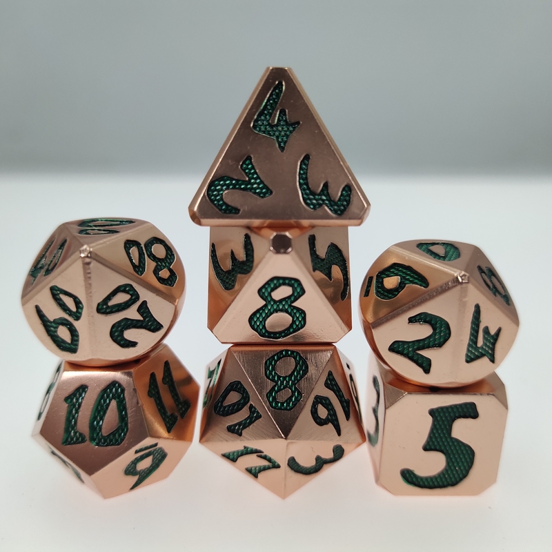 Set di dadi poliedrici fatti a mano con bordo affilato Set di mani speciali in metallo di alta qualità Feeling Green Per giochi rpg