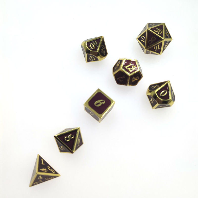 Dadi di gioco di colore di RPG degli spigoli i multi dell'insieme squisito dei dadi hanno fissato l'usura Polyhedral