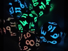 I dadi operati del metallo hanno messo i dadi spigolo di Dcc del peso leggero Polyhedral dei dadi